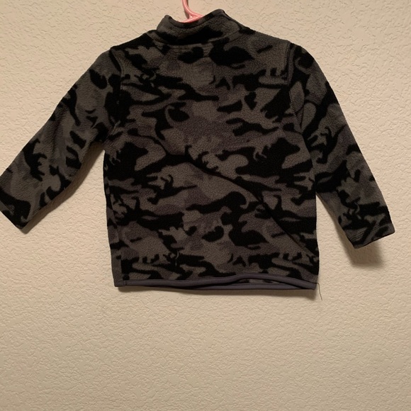 💕Old Navy Children’s Sweater - Picture 3 of 3